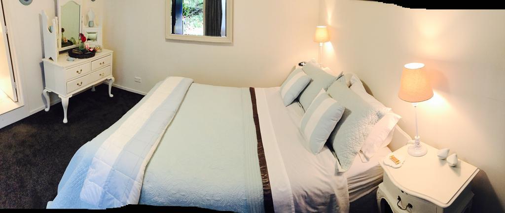 Arts Content Harbour View Apartment Macandrew Bay Bagian luar foto